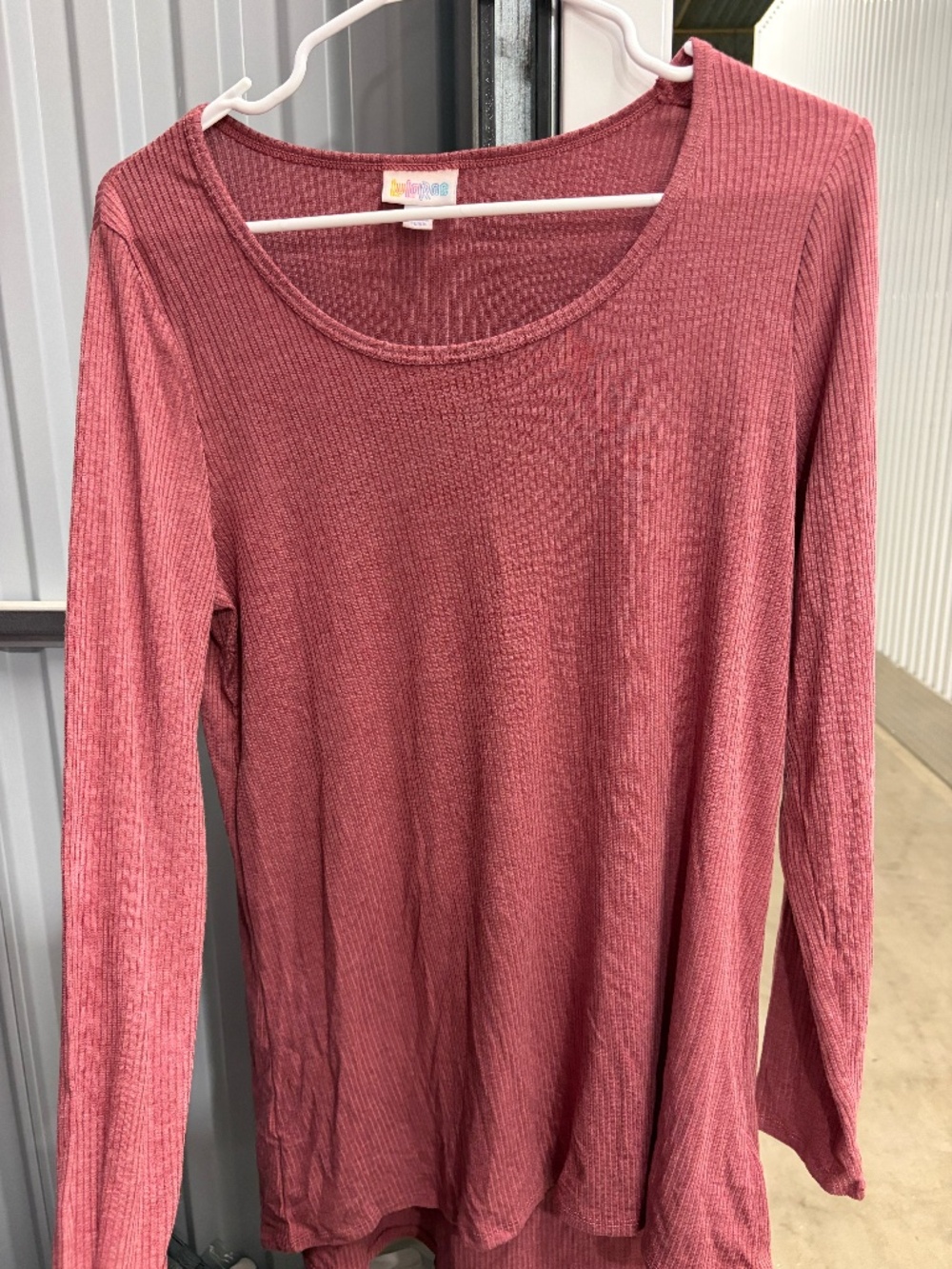 LuLaRoe Lynnae Long Sleeve Top, Size Large